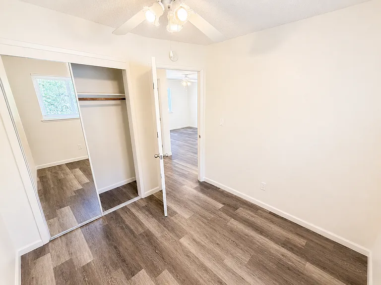 1165 Magnolia Ave — Photo 12