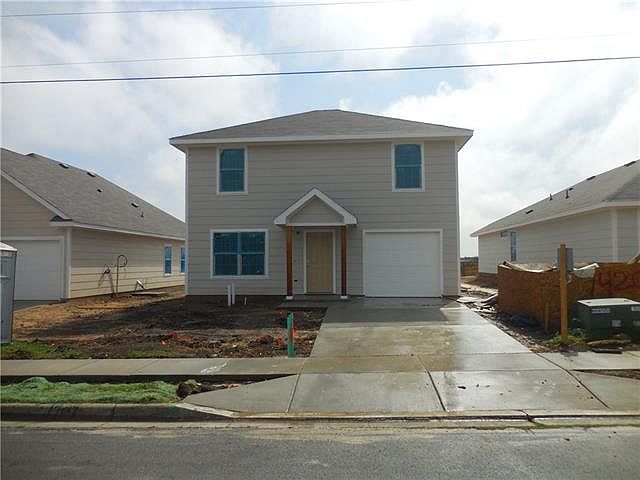 2nd image of 1424 Glen Garden Dr