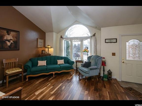 3rd image of 3390 W Elizabeth Cir