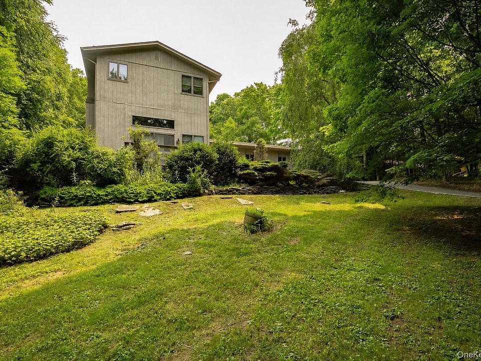 1st image of 185 White Pond Road