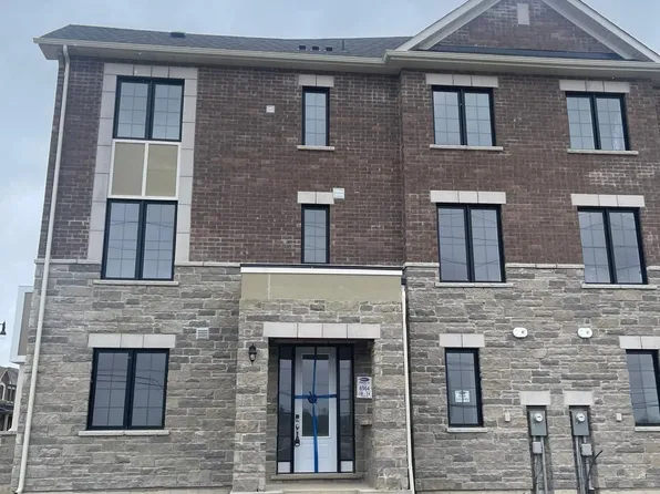 93 Keppel Cir, Brampton, ON L7A 5K9