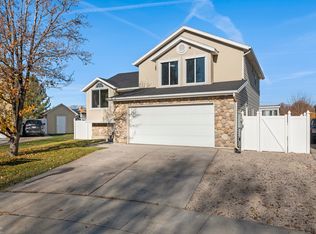 1722 W Joust Ct, Salt Lake City, UT 84116