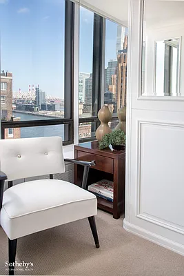 Sold by Sotheby's International Realty | media 38