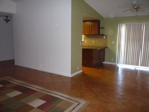 5th image of 41037 176th St E