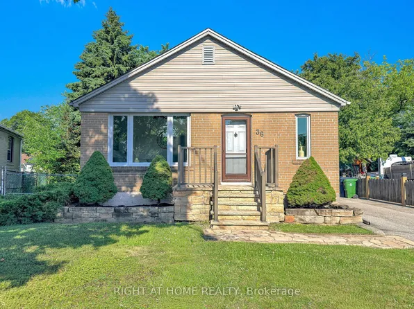 36 Huntsmoor Rd, Toronto, ON M9W 3R5