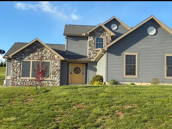5 Panorama Dr, Danville, PA 17821