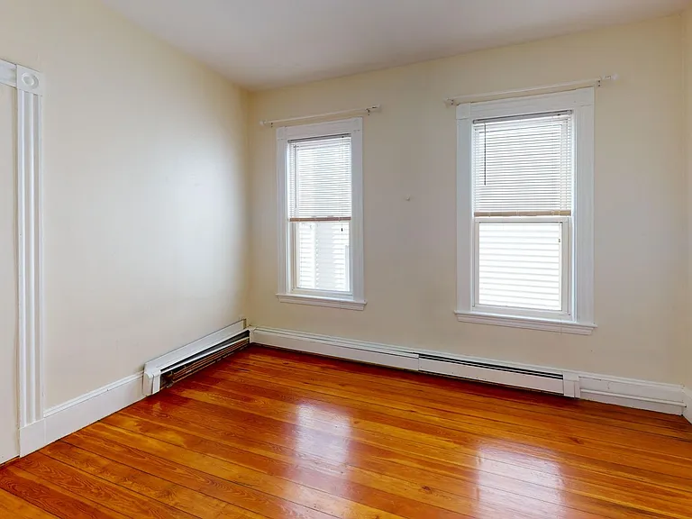 24 Calumet St #1 — Photo 6