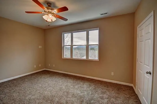 Wild Cherry Dr — Photo 8