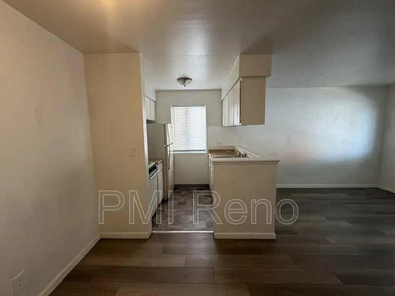 1 bed, 1.0 bath, 505 sqft, $1,282 — Photo 3