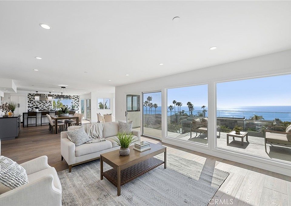 1st image of 723 Balboa Ave