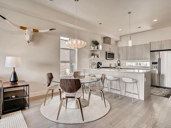 2nd image of 3048 N Wilson Ct Unit 3