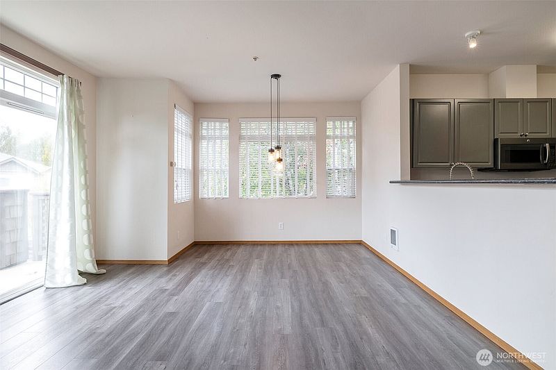 5th image of 17656 134th Lane SE #F17656