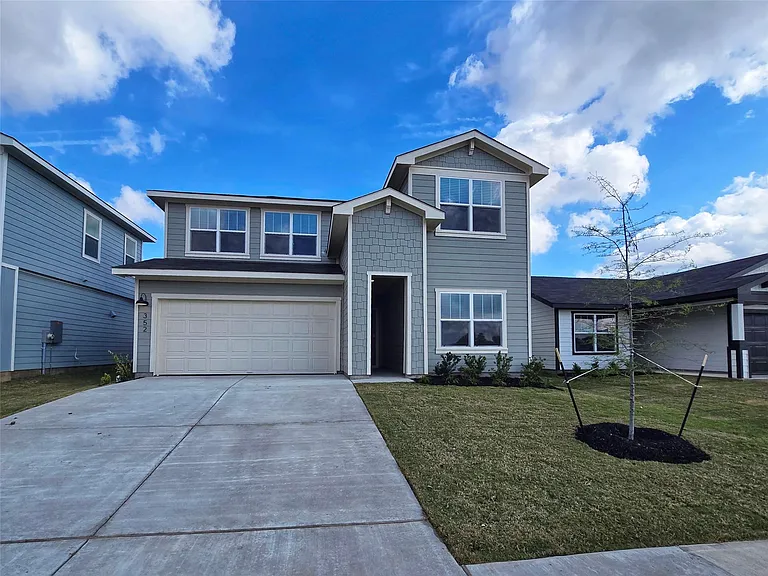 352 San Juan Trl — Photo 1