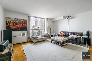 Rented by Bond New York