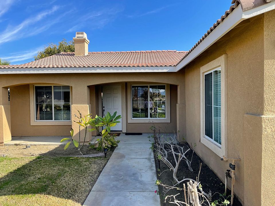 1st image of 81172 La Reina Cir