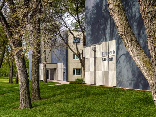 710 Grey St #104, Winnipeg, MB R2K 3W9