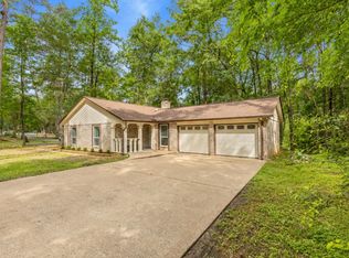3740 Summer Ln, Huntsville, TX 77340