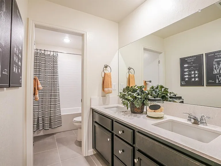 6319 E Riesling Dr — Photo 14