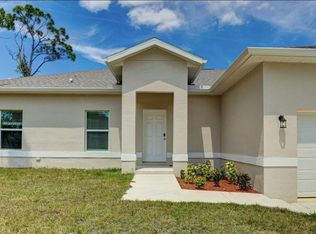 1888 Franklin Ln, North Port, FL 34286