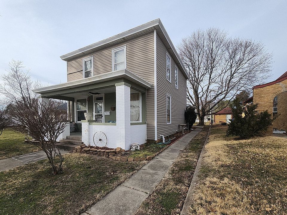 2nd image of F 1833rd Ave