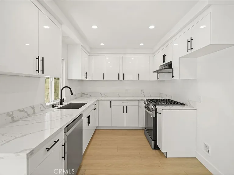 7010 Lennox Ave #C — Photo 9