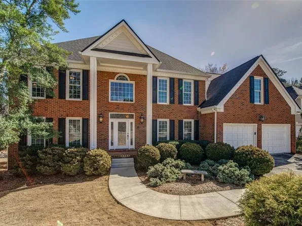 2927 Ashebrooke Dr NE, Marietta, GA 30068