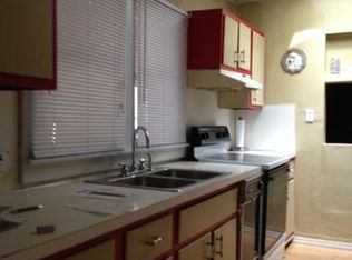 211 Dunlap St, Lansing, MI 48910