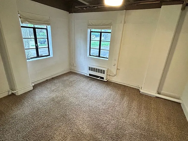 505 Cherry St SE #100 — Photo 12