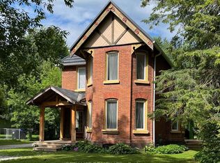 9 River St, Severn, ON L0K1E0