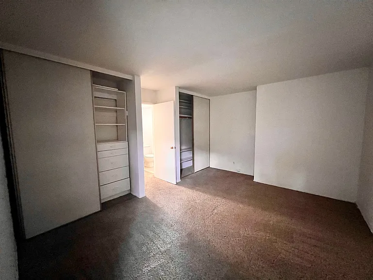 9 Commodore Dr #205 — Photo 6