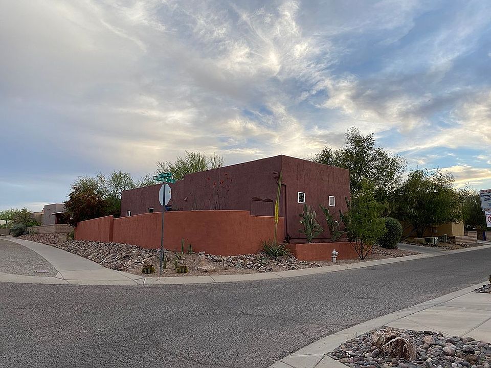 1st image of 10600 E Maldonado Pl