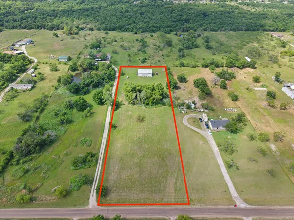 E5 C 1 Pam Ln, Terrell, TX 75161