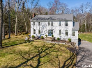 15 Timbermill Road, Newtown, CT 06482