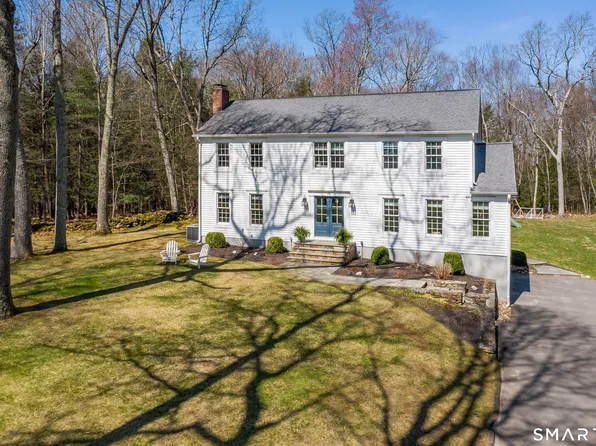 15 Timbermill Road, Newtown, CT 06482