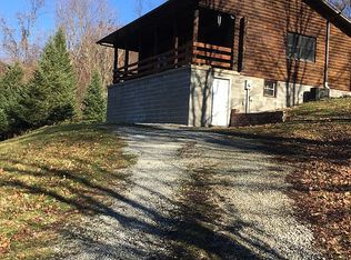 97 Shidler Run Rd, Amity, PA 15311