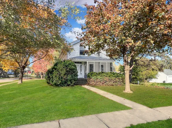 3620 W John St, McHenry, IL 60050