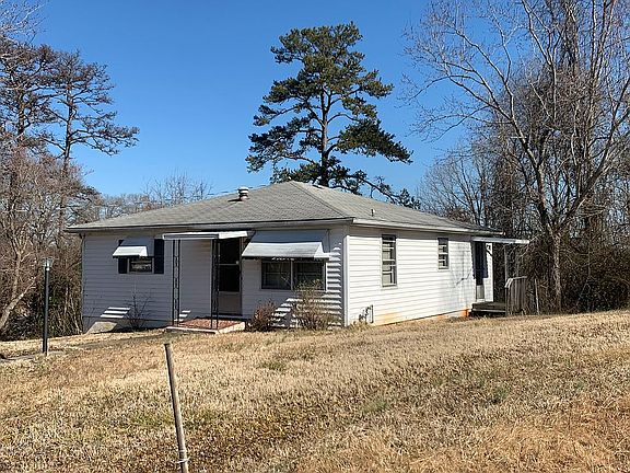 3rd image of 224 Parsons St