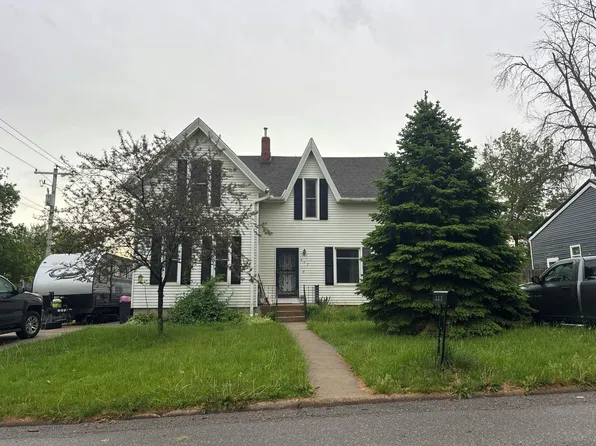 307 N Williams St, Anamosa, IA 52205