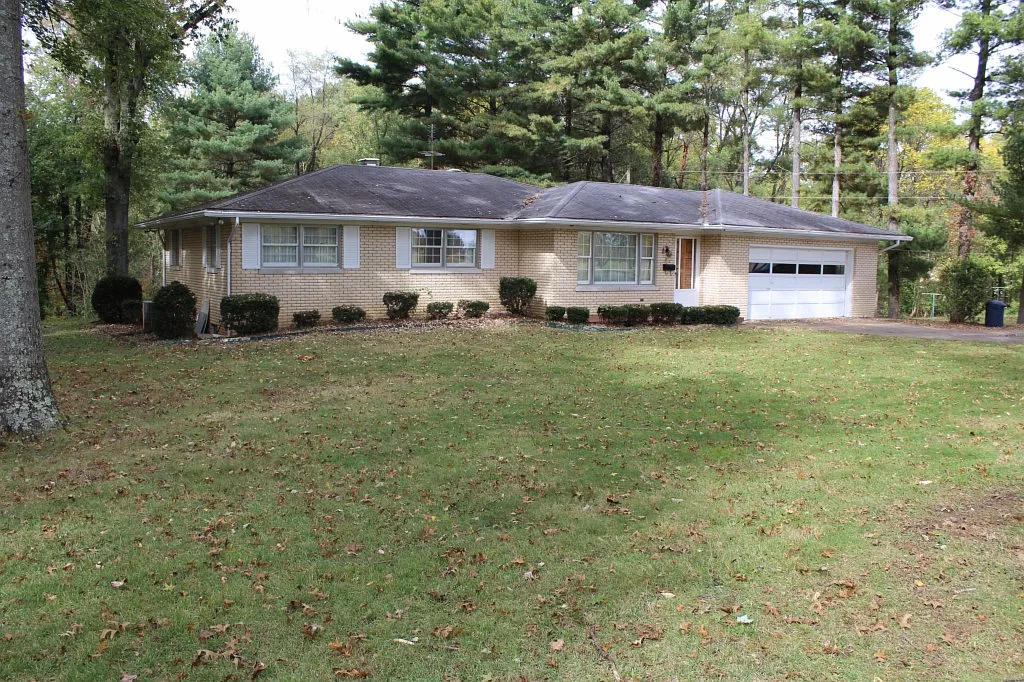 10408 Darmstadt Rd photo 1