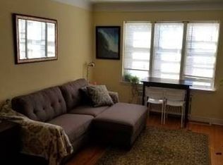 304 W 22nd St APT 104, Minneapolis, MN 55404