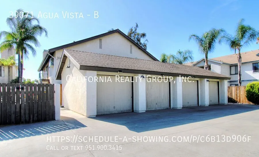 2 bed, 2.0 bath, 975 sqft, $2,300 — Photo 3