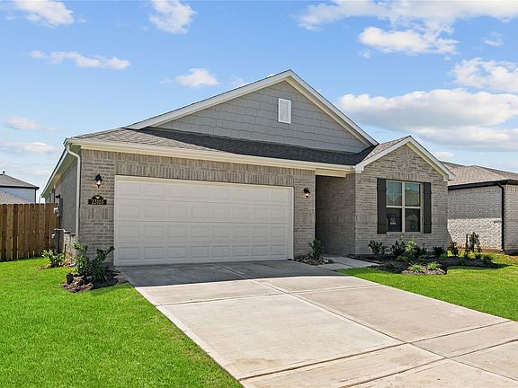 3rd image of 23103 Forebear Dr