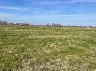 9 County Road 468, Elgin, TX 78621