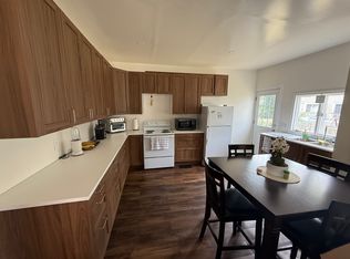 30 Powow St #2, Amesbury, MA 01913