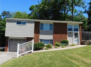 316 Saint Moritz Dr, Monroeville, PA 15146