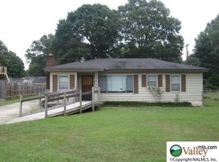 1416 9th Ave SE, Decatur, AL 35601