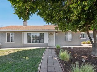 1456 E Fallbrook St, Fallbrook, CA 92028