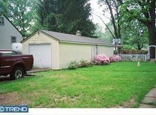 476 Maple St, Warminster, PA 18974