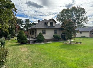 1250 Suzanne St, Freedom, PA 15042