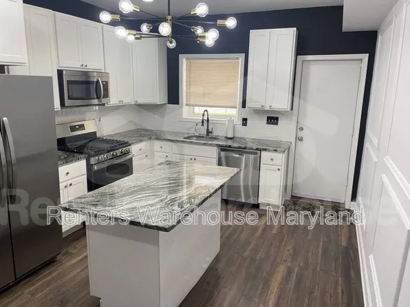 815 Chauncey Ave, Baltimore, MD 21217